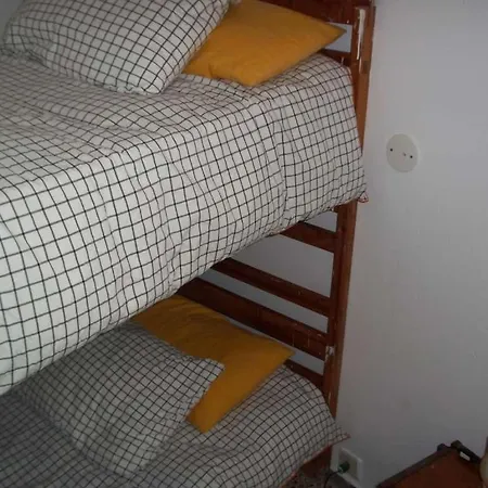 Sleeps 6 Wifi Фамара