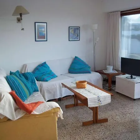 Σπίτι διακοπών Sleeps 6 Wifi